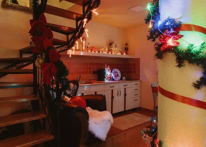 Deda Mrazova Kuca Villa Vodice